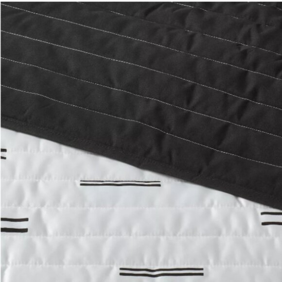 Satin Quilt-Twin-NEW - Picture 3 of 4